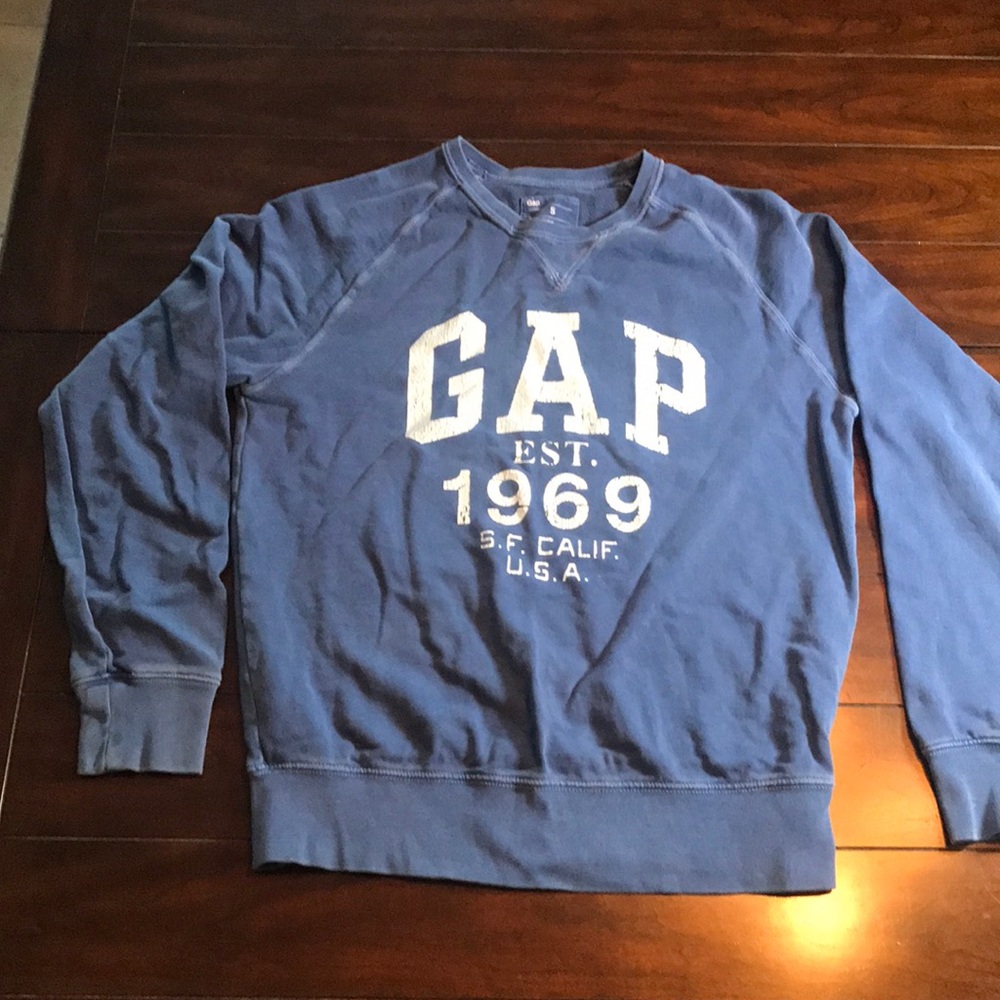 Gap Sweatshirt